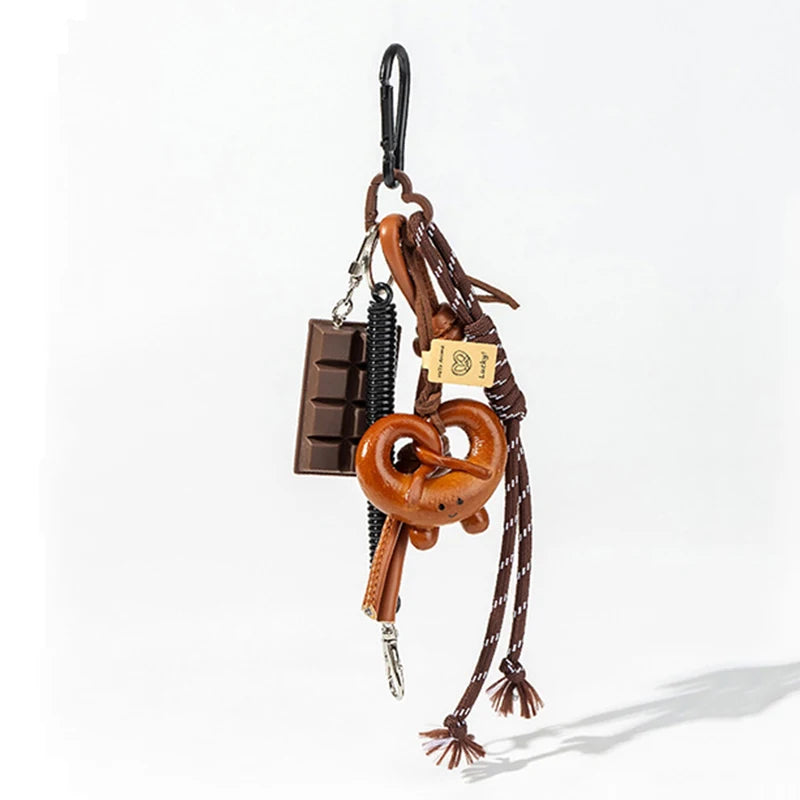 L'Allemande 🥨 - Bag Charm